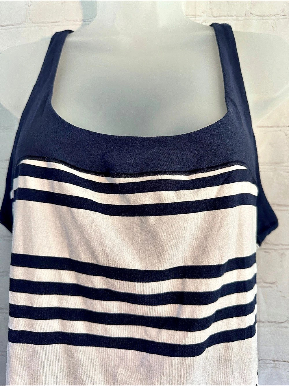lululemon Run First Base Tank Striped Top in Blue & White Rulu Fabric S/M - Picture 4 of 6